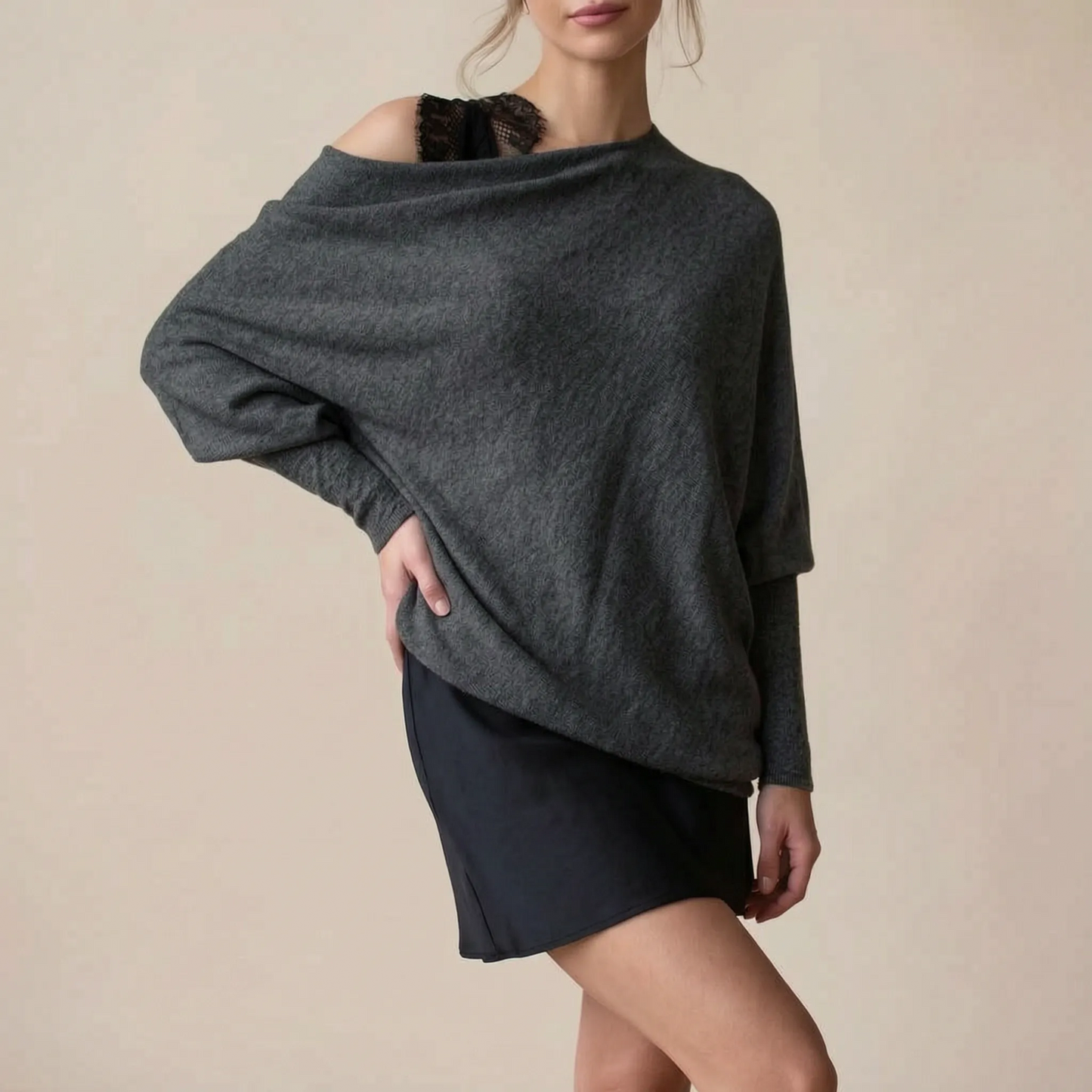 LoungeKnit | Asymetryczny Sweter Damski Oversize
