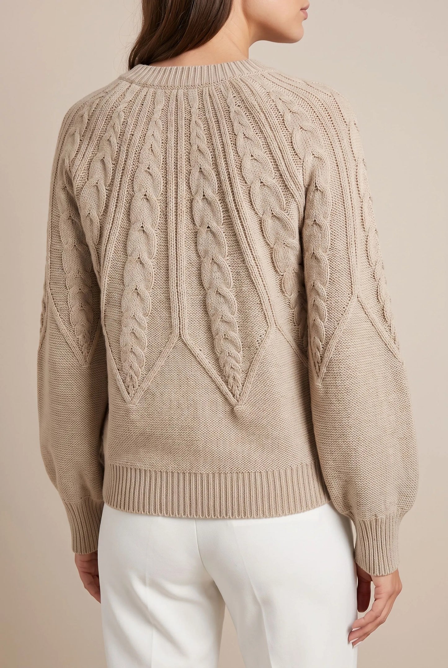 AuraKnit | Elegancki Sweter Damski Z Warkoczowym Splotem