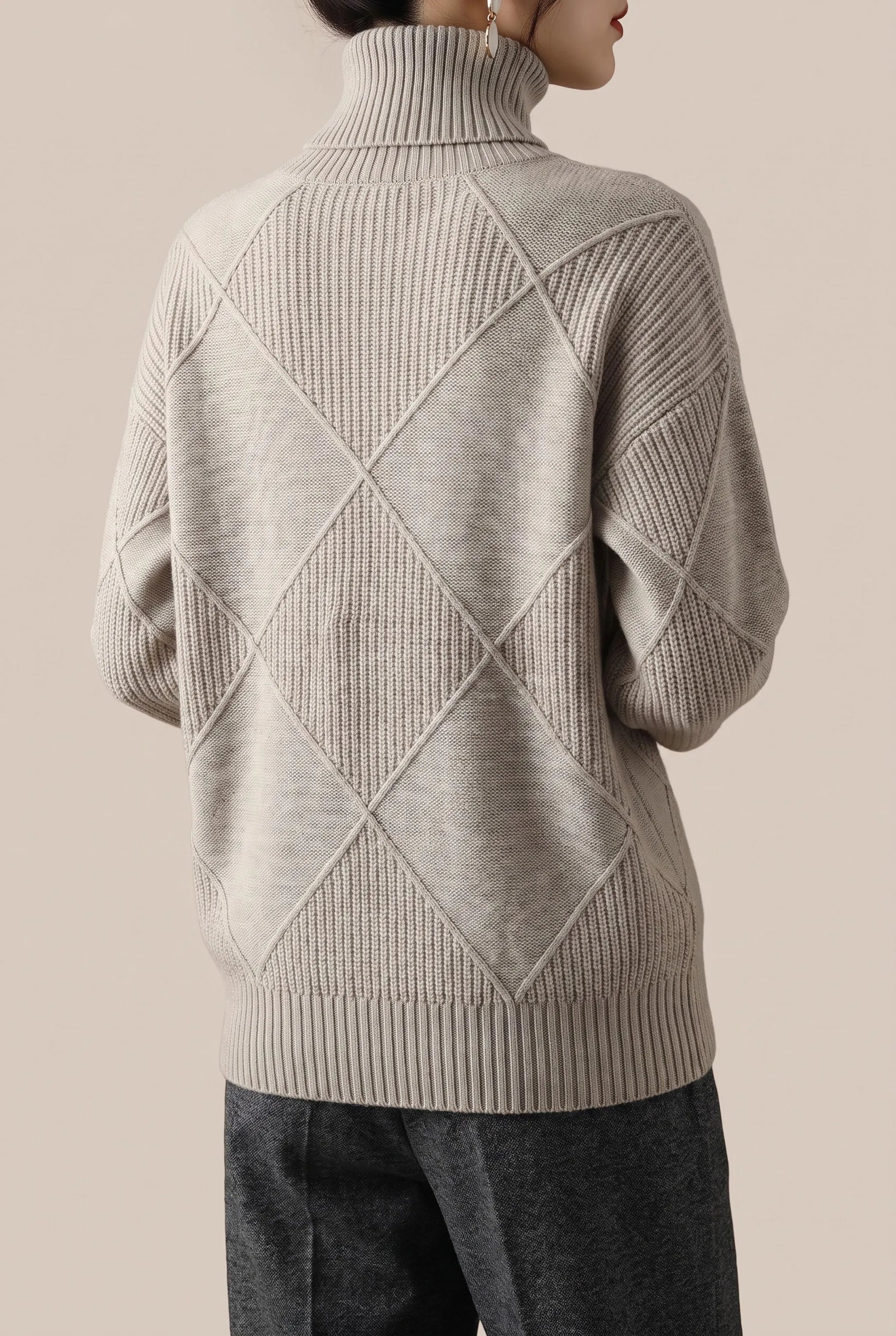 Auresa | Sweter W Romby Damski