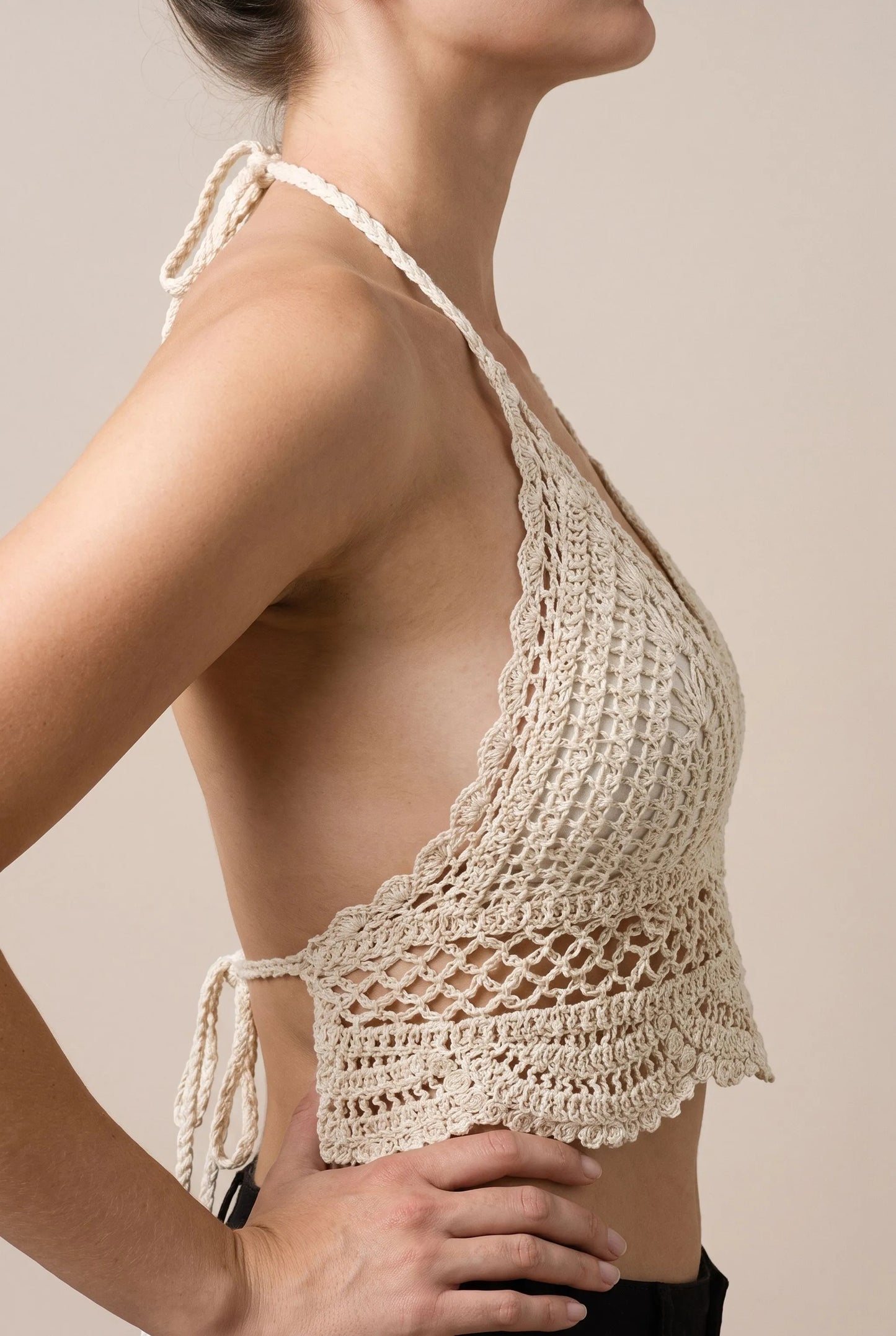 Bohema | Krótki Szydełkowy Top W Stylu Boho