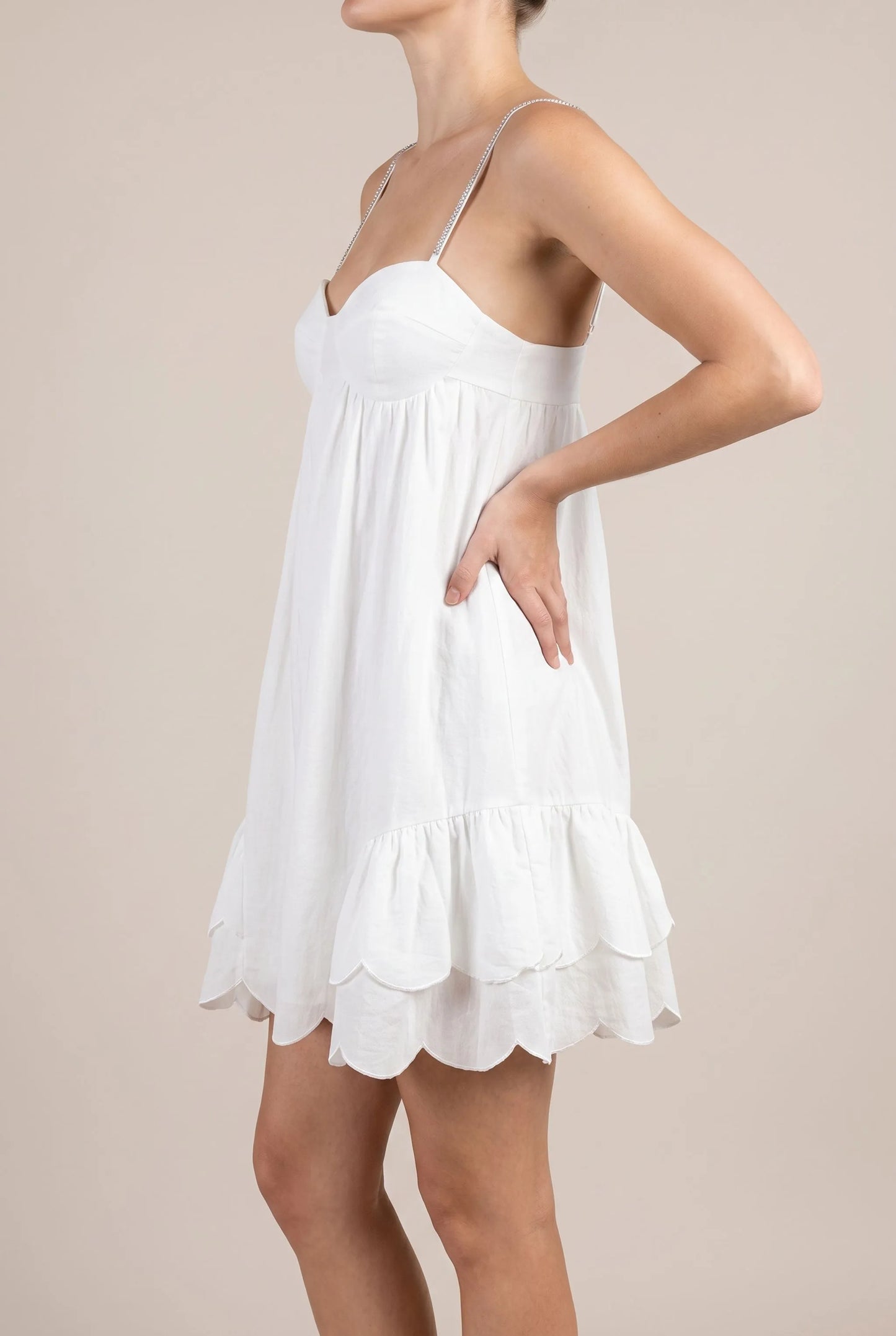 Dazlyn | Rozkloszowana Krótka Sukienka Babydoll