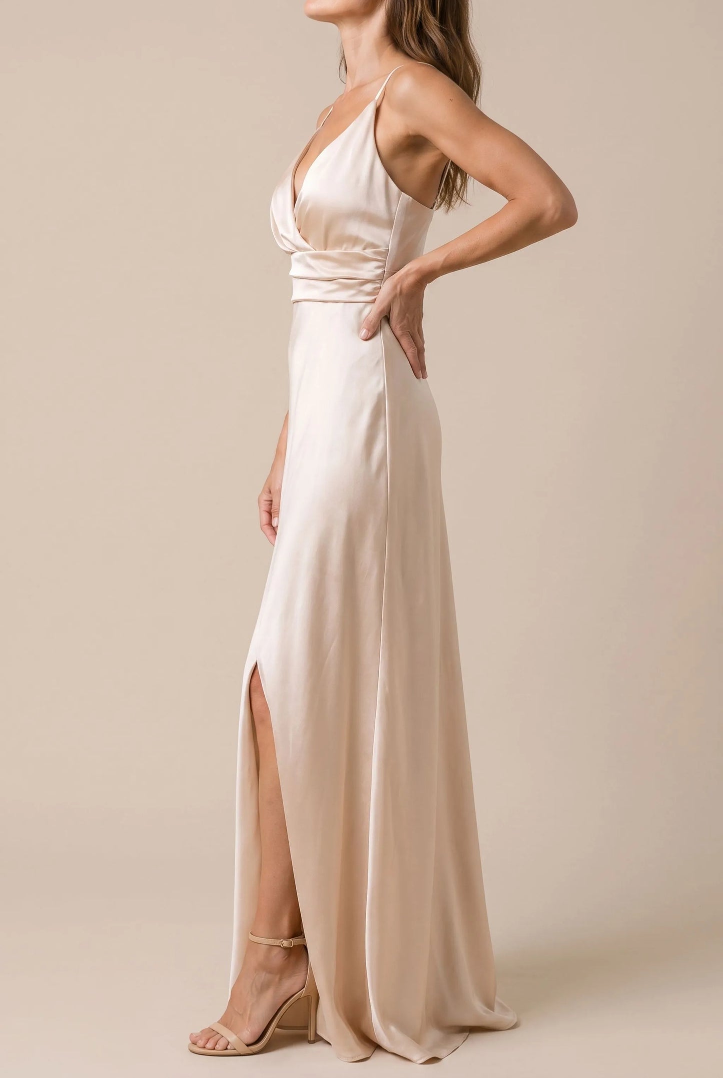 Evelia | Langes Abendkleid Mit Beinschlitz