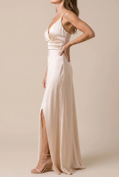 Evelia | Langes Abendkleid Mit Beinschlitz