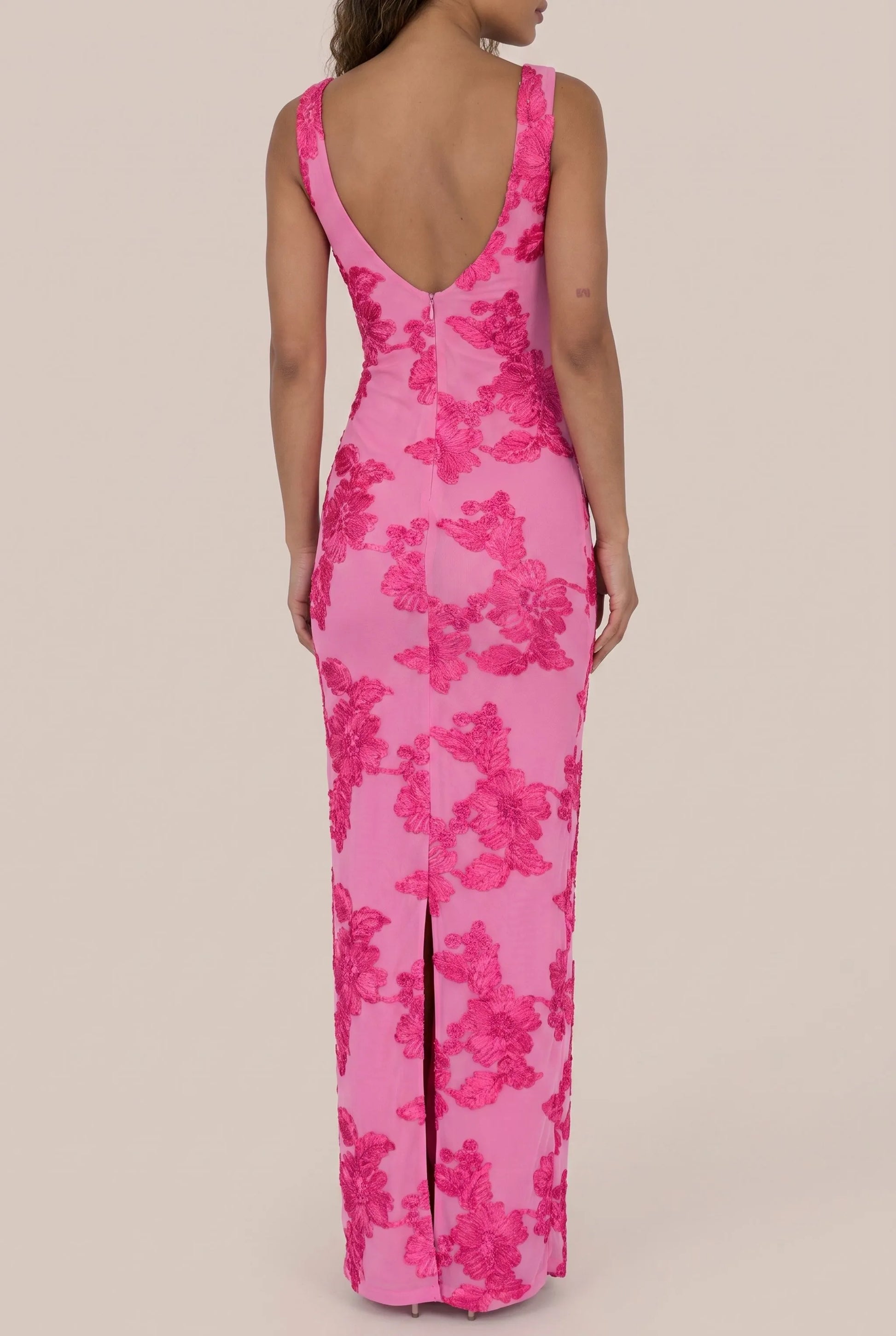 Petalyn | Dopasowana Sukienka Maxi