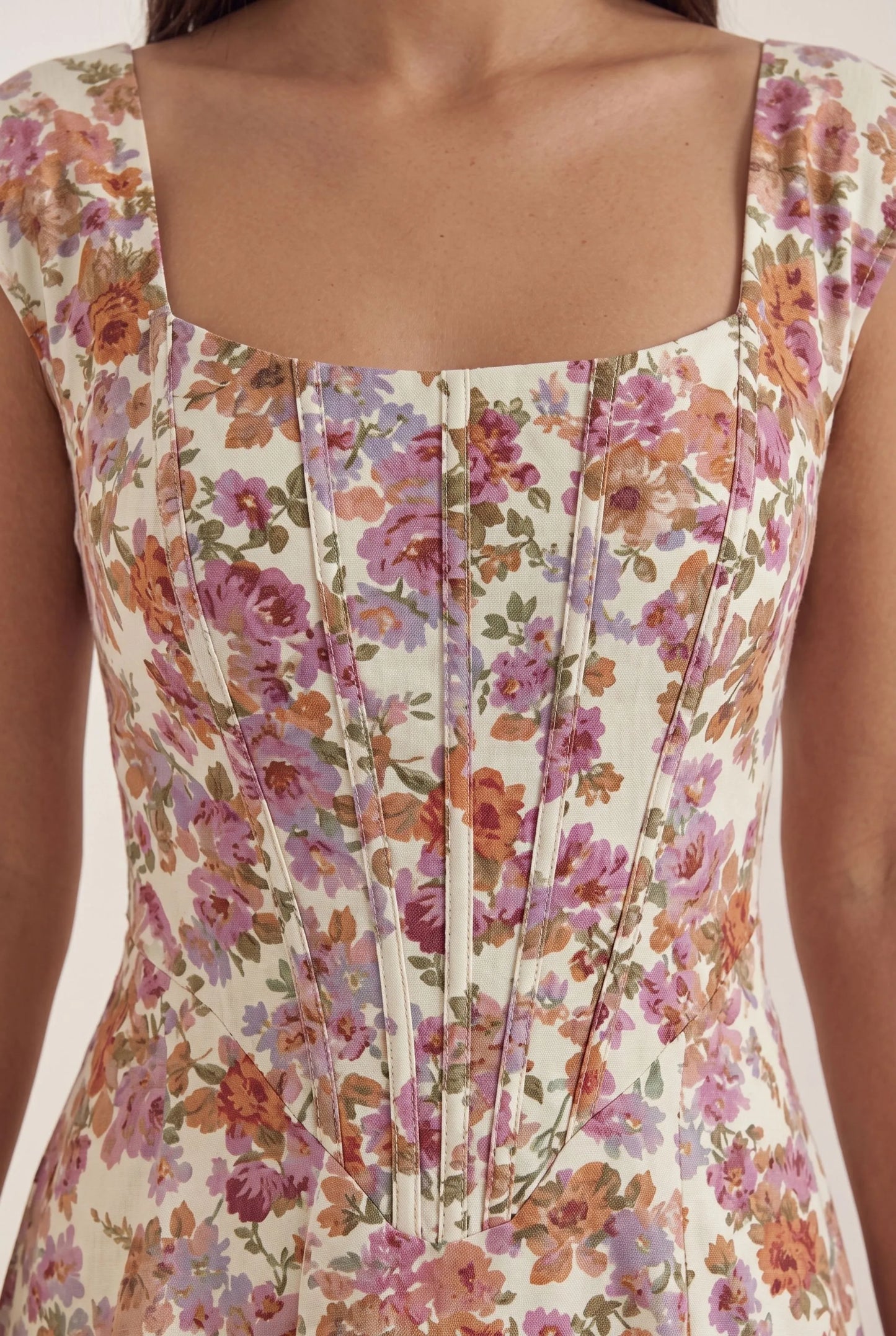 Sumira | Florales Midi-Kleid In A-Linie
