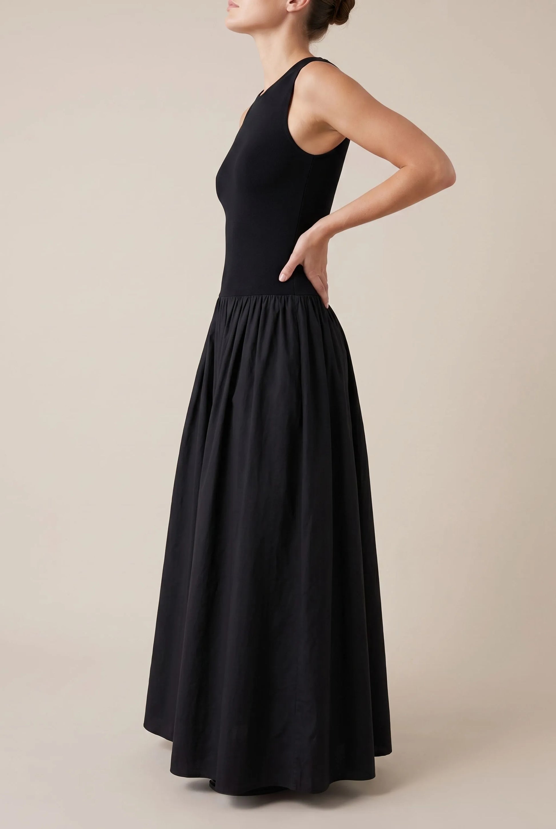 Velaflare | Elegancka Sukienka Maxi