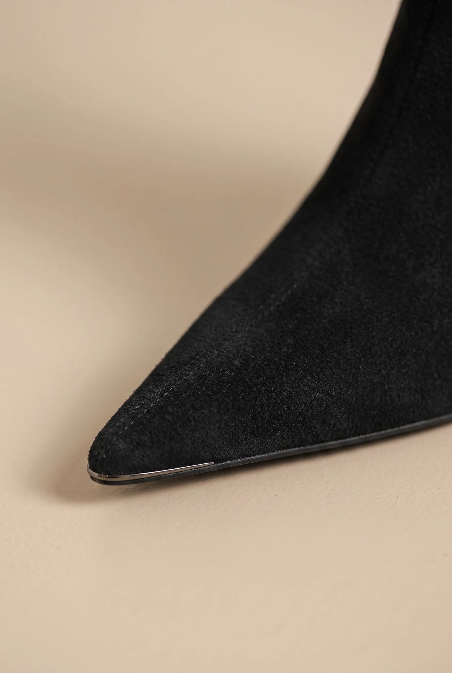 Vettia | Eleganckie Wysokie Kozaki Damskie