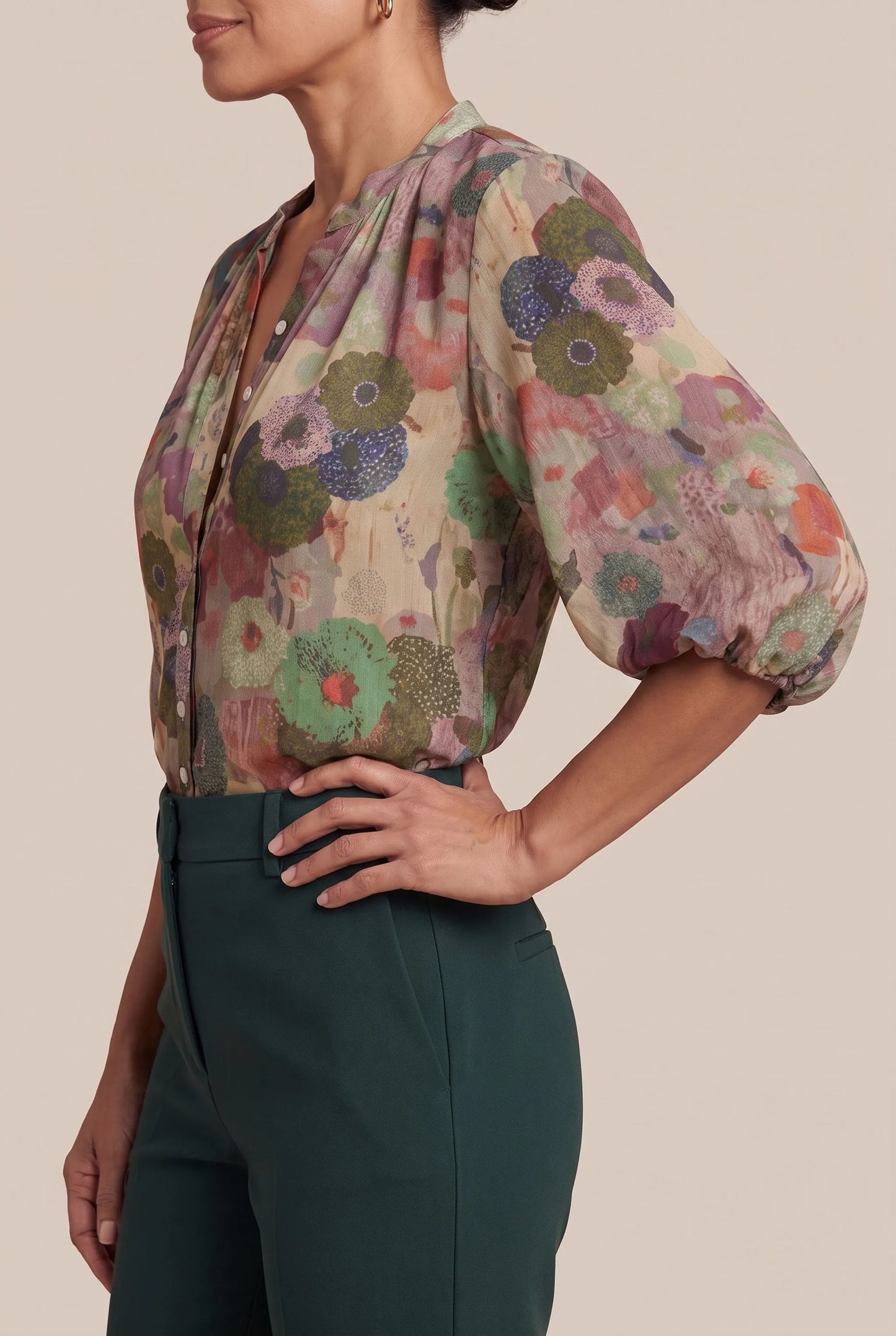 Viresca | Elegancka Bluzka Damska W Kwiatowy Wzór