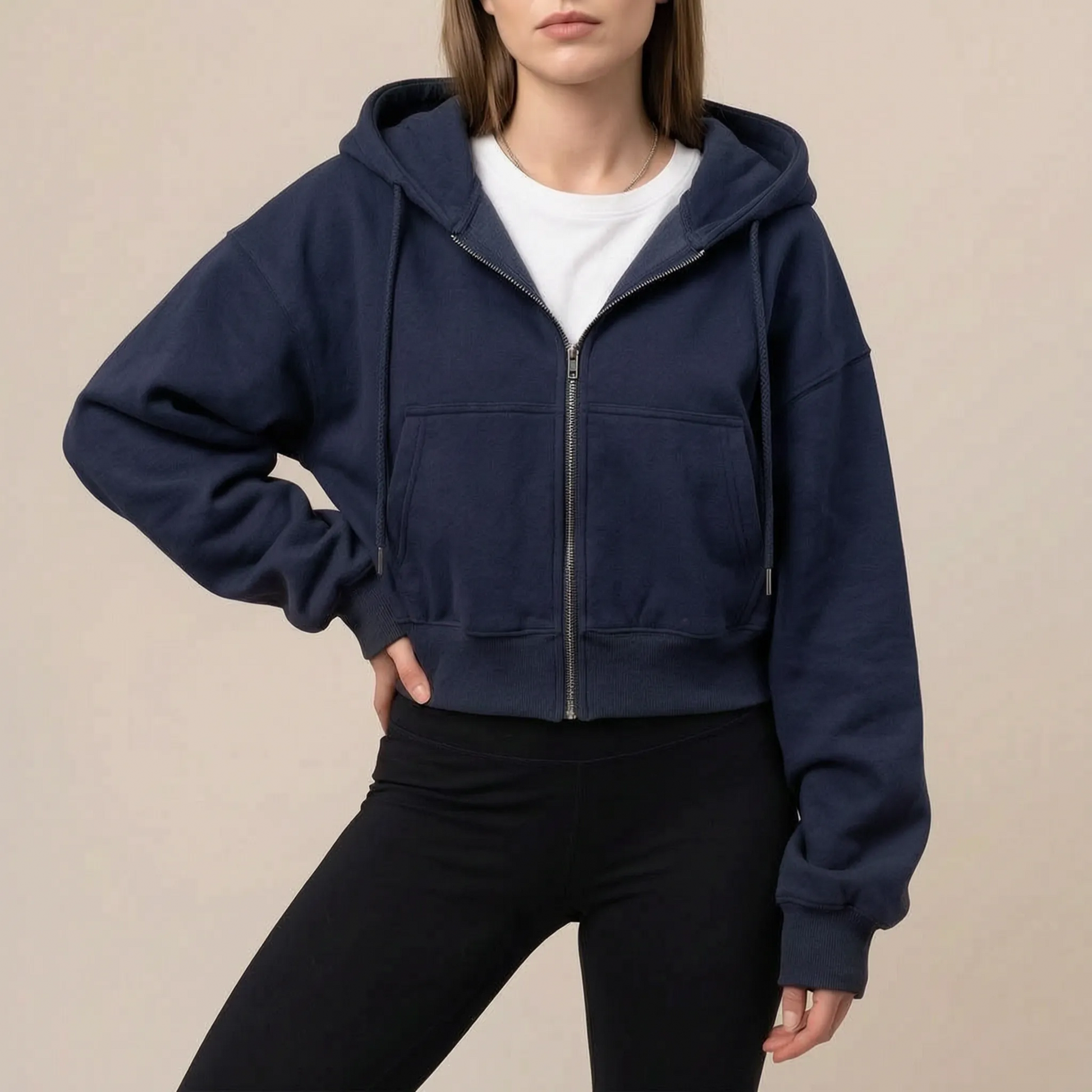 ZipNova | Krótka Bluza Z Kapturem