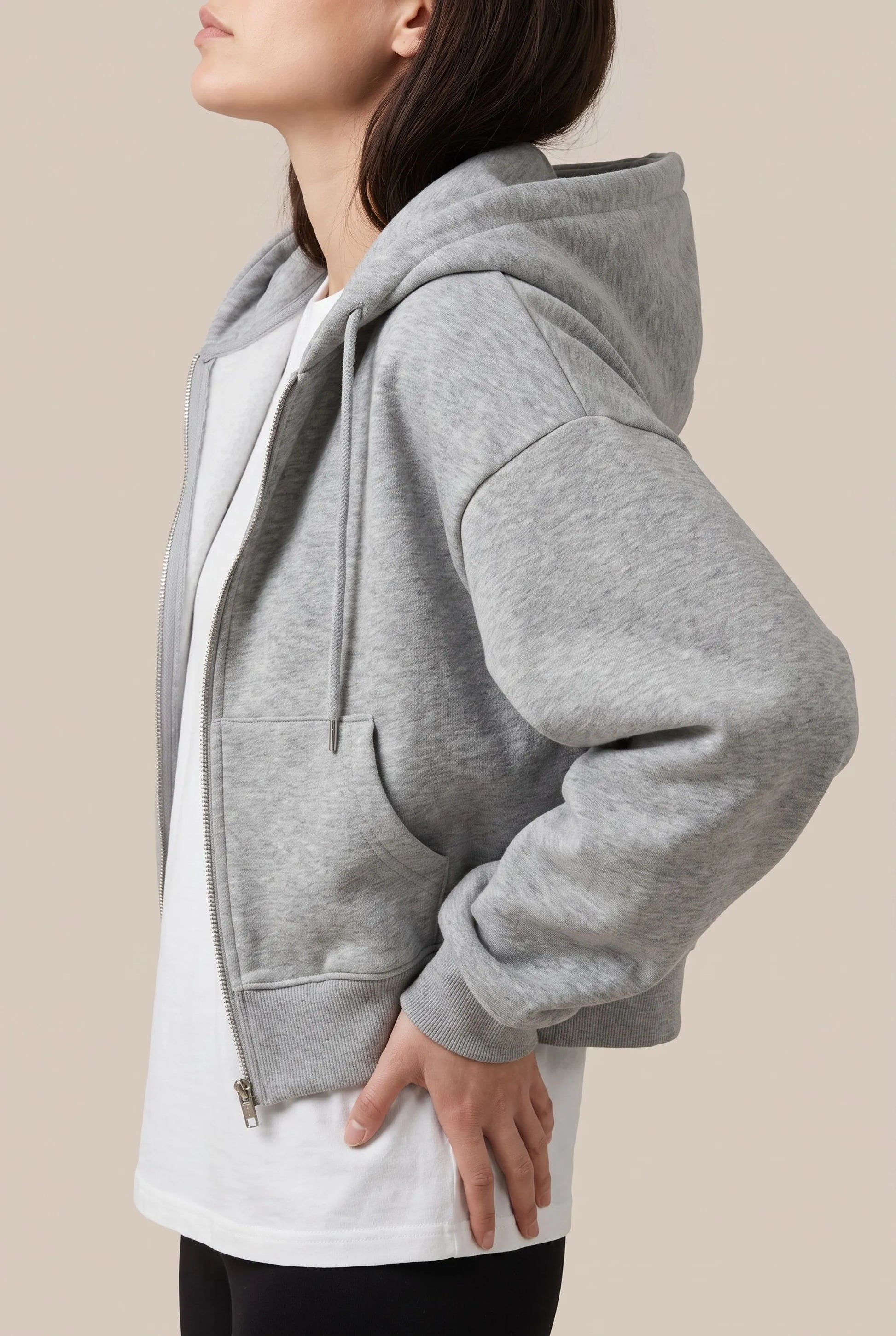 ZipNova | Krótka Bluza Z Kapturem