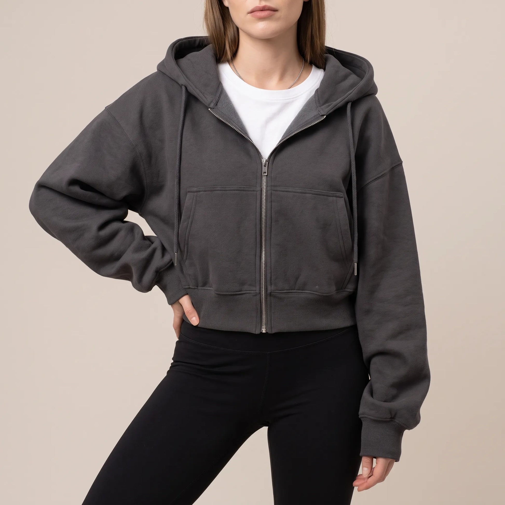 ZipNova | Krótka Bluza Z Kapturem